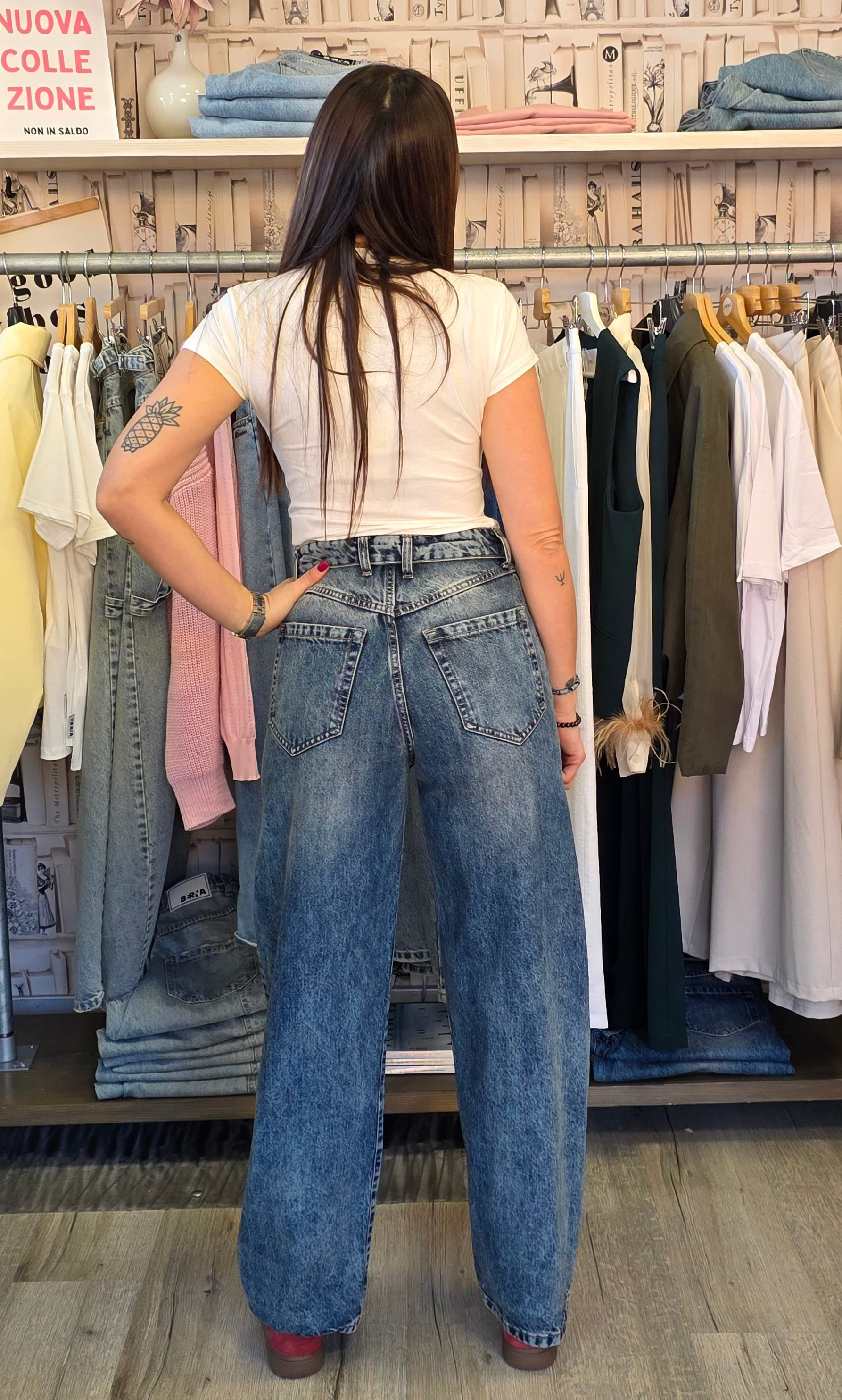 Jeans palazzo con bustino rovesciato