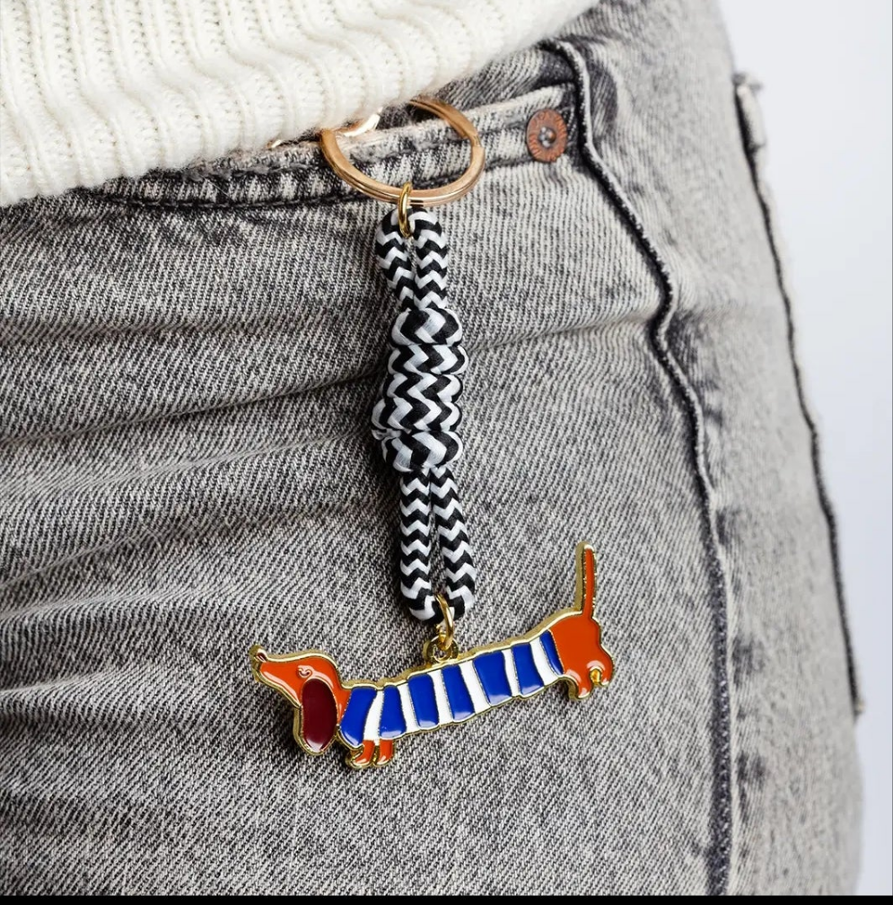 Portachiavi in metallo bassottino