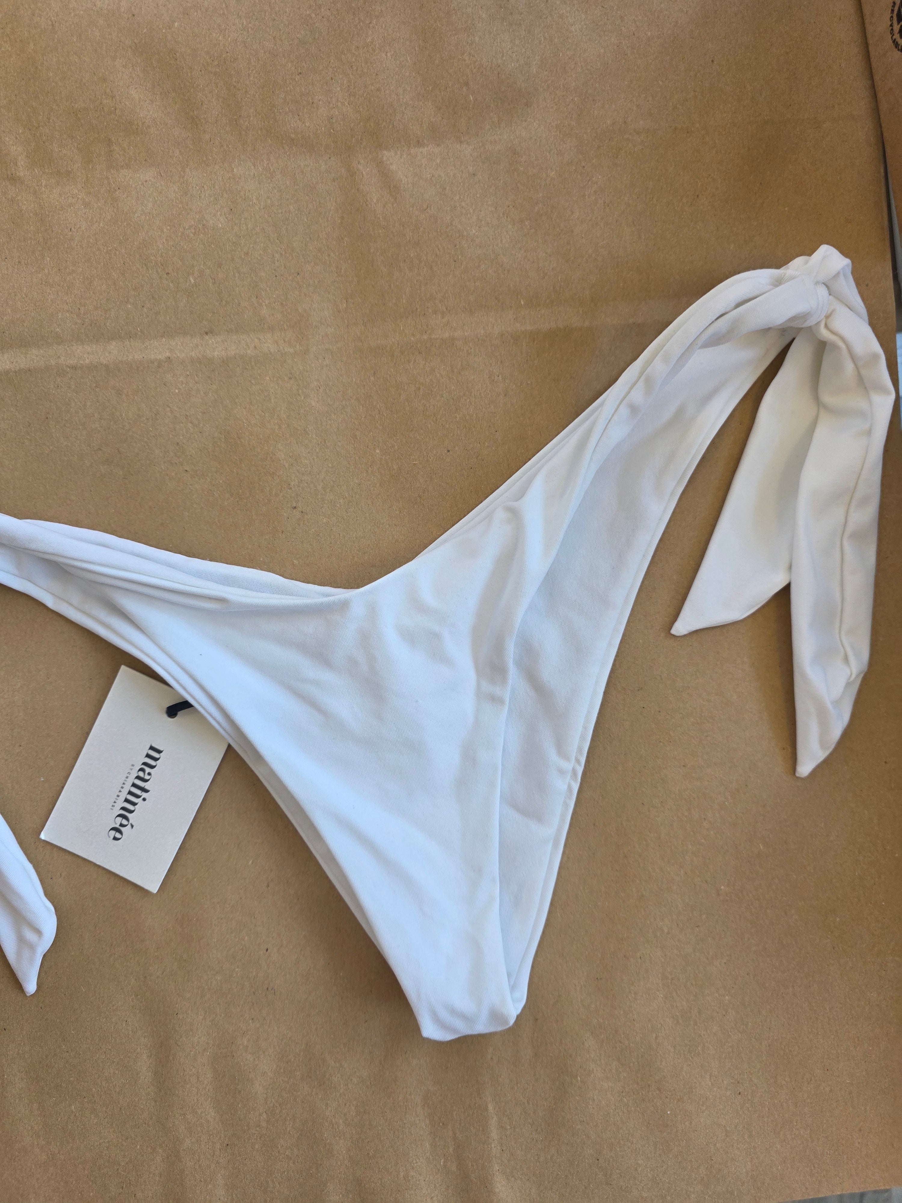 SLIP SGAMBATO con laccetti Matinée